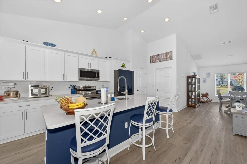 4101 POINCIANA DRIVE Indian Lake Estates, FL 33855