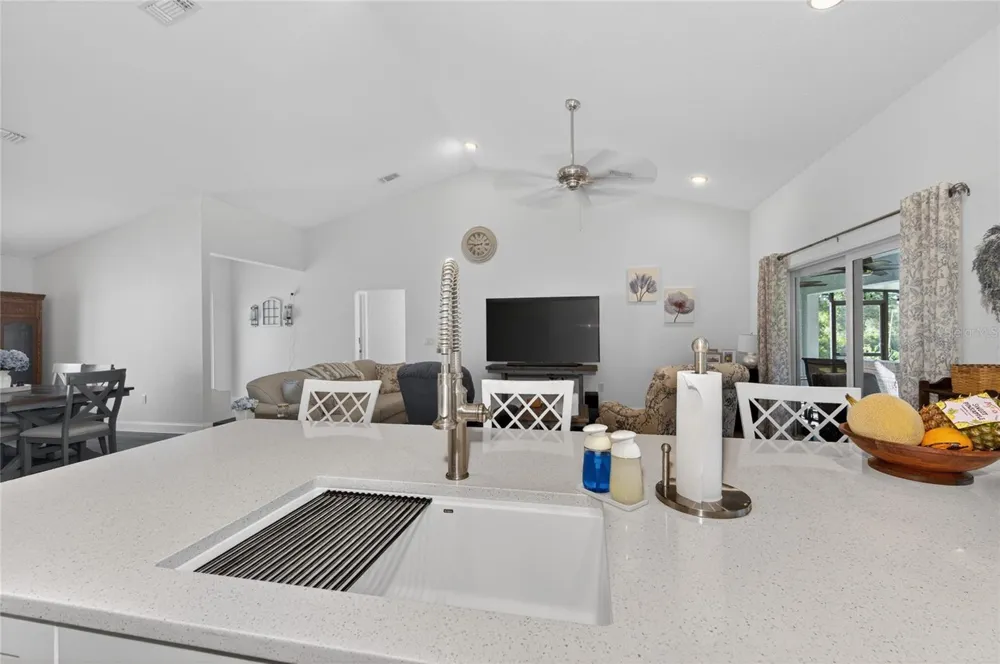 4101 POINCIANA DRIVE Indian Lake Estates, FL 33855