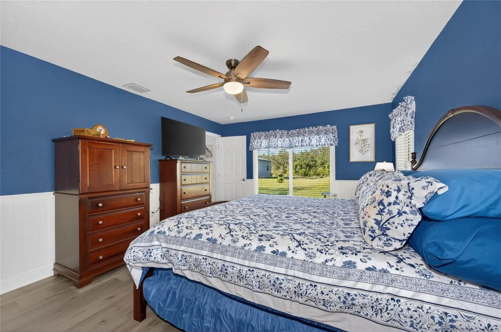 4101 POINCIANA DRIVE Indian Lake Estates, FL 33855