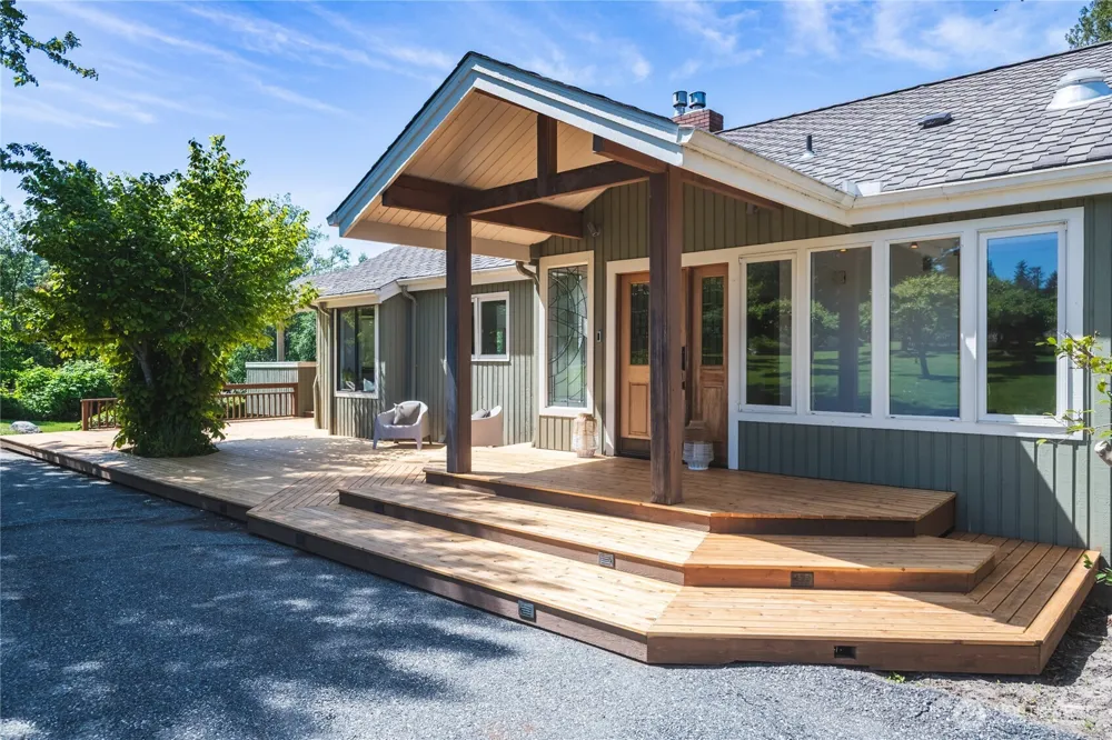 6067 S Campbell Lake Road Anacortes, WA 98221