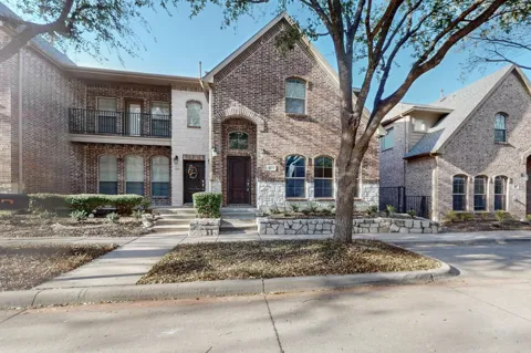 6818 Cortona Lane