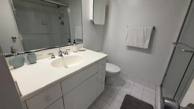 5161 Collins Ave #1702 Miami Beach, FL 33140