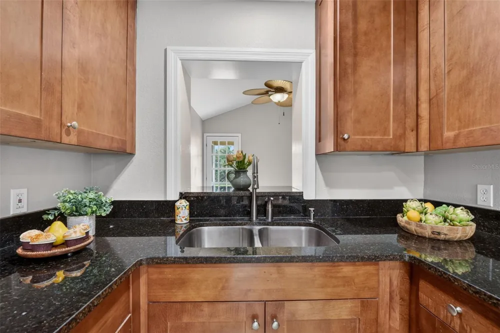 10136 PEACH AVENUE Englewood, FL 34224