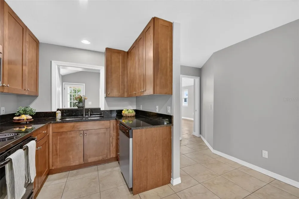 10136 PEACH AVENUE Englewood, FL 34224