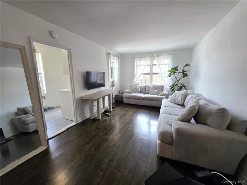 33-15 81st Street #5D