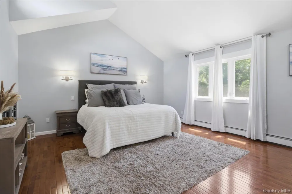 117 Southfield Road Baiting Hollow, NY 11933