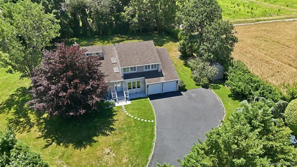 117 Southfield Road Baiting Hollow, NY 11933