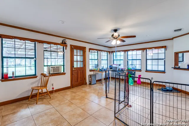 8470 Park Lane Dr San Antonio, TX 78266