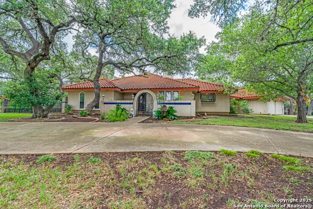 8470 Park Lane Dr San Antonio, TX 78266