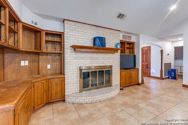 8470 Park Lane Dr San Antonio, TX 78266