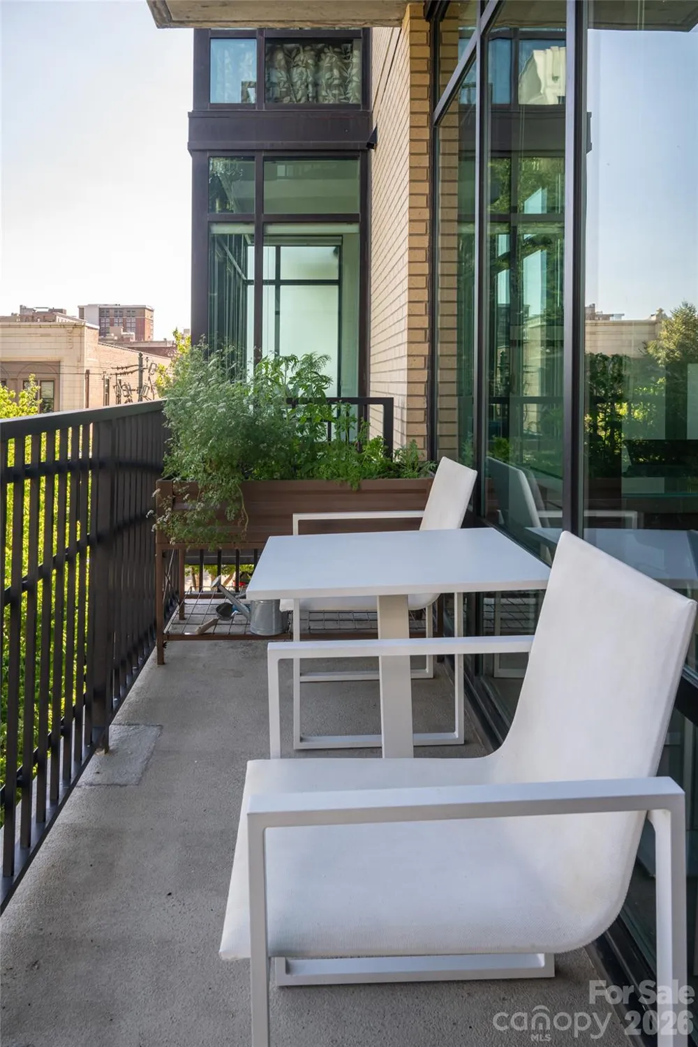 60 unit #302 Market Street Asheville, NC 28801