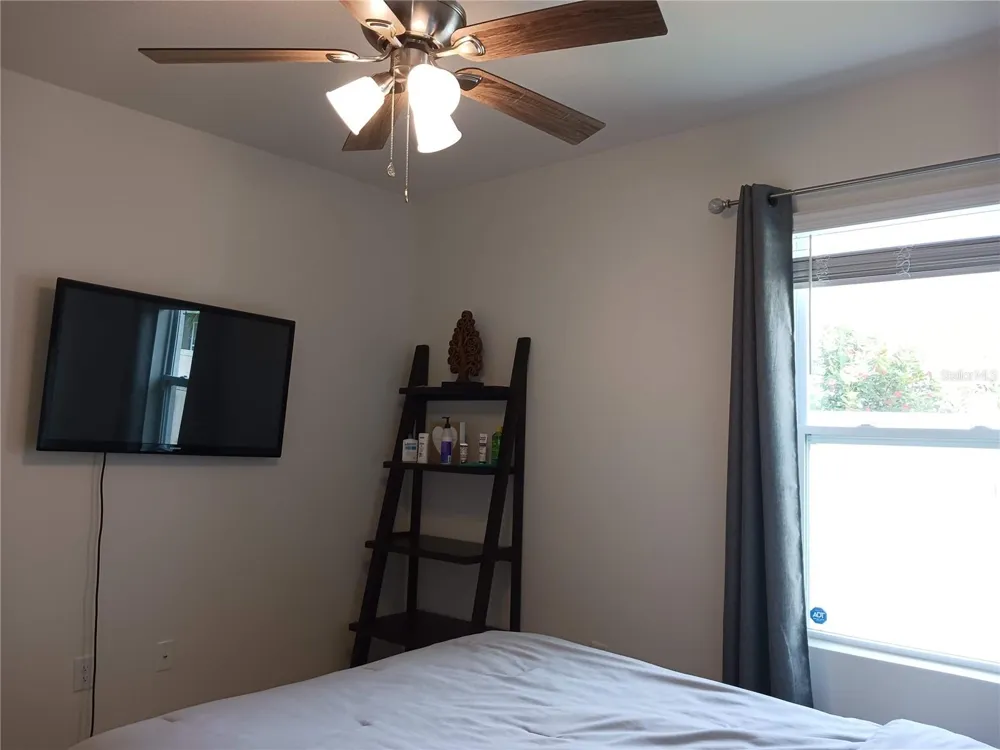563 HONEY BELL ROAD Winter Haven, FL 33880