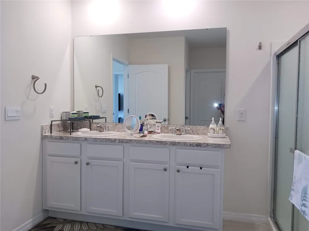 563 HONEY BELL ROAD Winter Haven, FL 33880