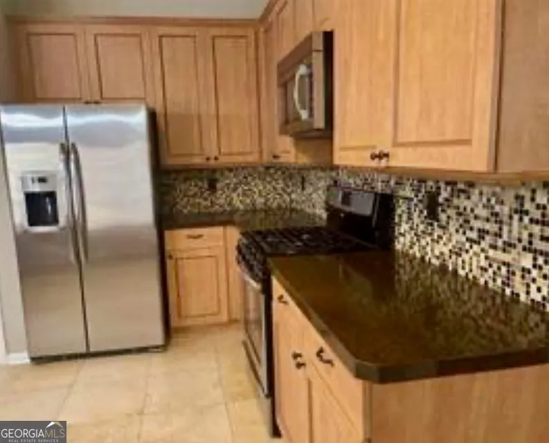 8590 Kencrest DR Winston, GA 30187
