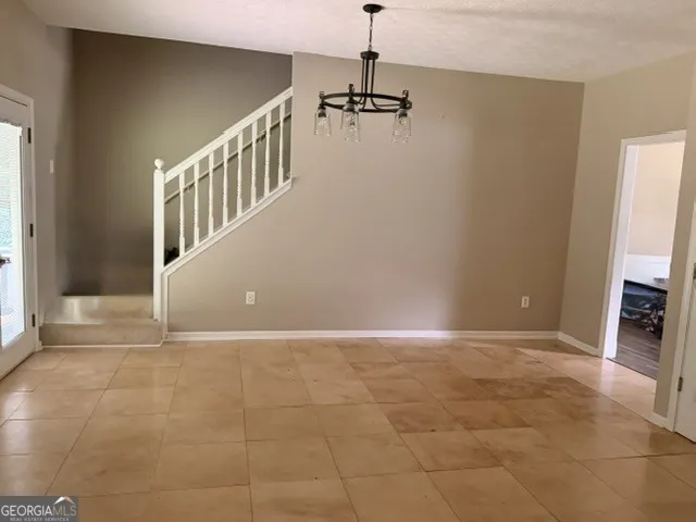 8590 Kencrest DR Winston, GA 30187