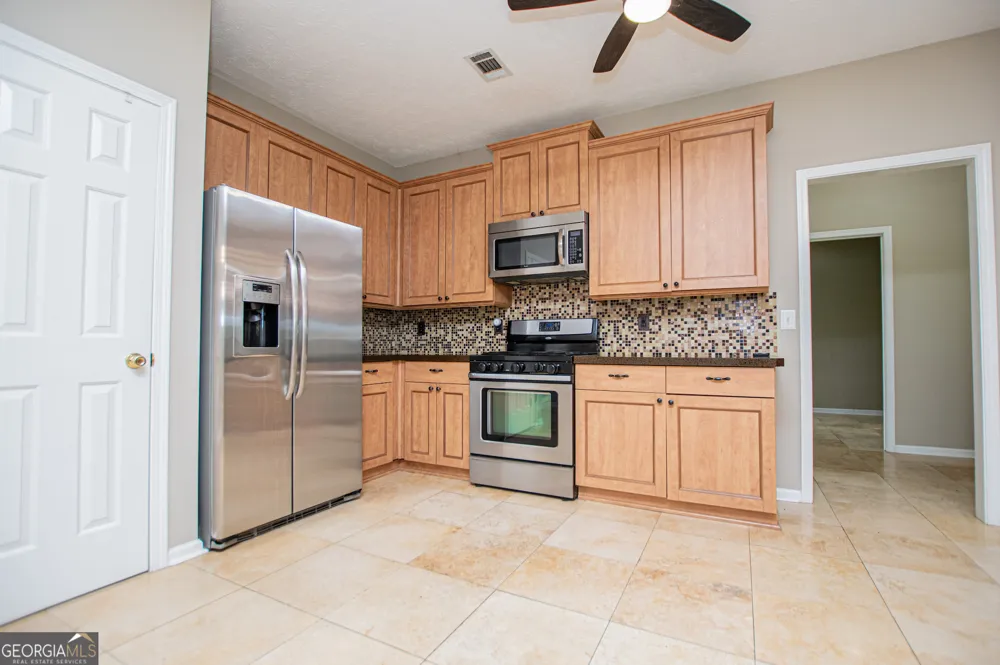 8590 Kencrest DR Winston, GA 30187