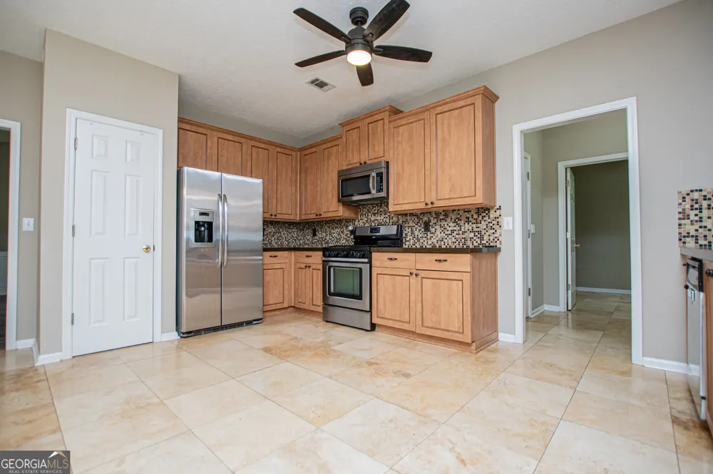 8590 Kencrest DR Winston, GA 30187
