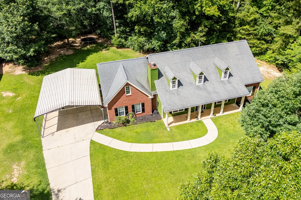 8590 Kencrest DR Winston, GA 30187