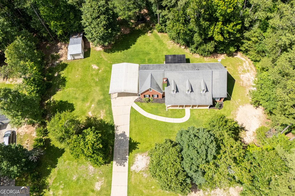 8590 Kencrest DR Winston, GA 30187
