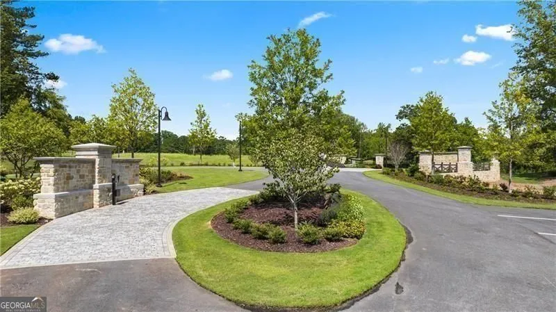 2050 Magnolia LN Milton, GA 30004