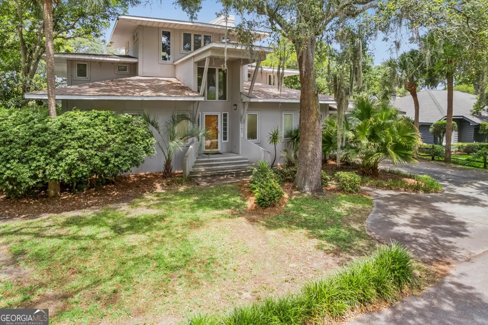 107 Sandcastle WAY St. Simons, GA 31522