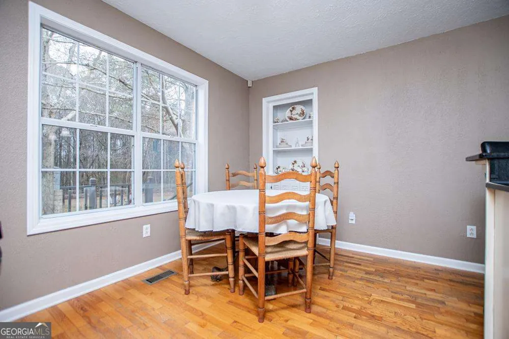 2 Pine Hill DR Ranburne, AL 36273