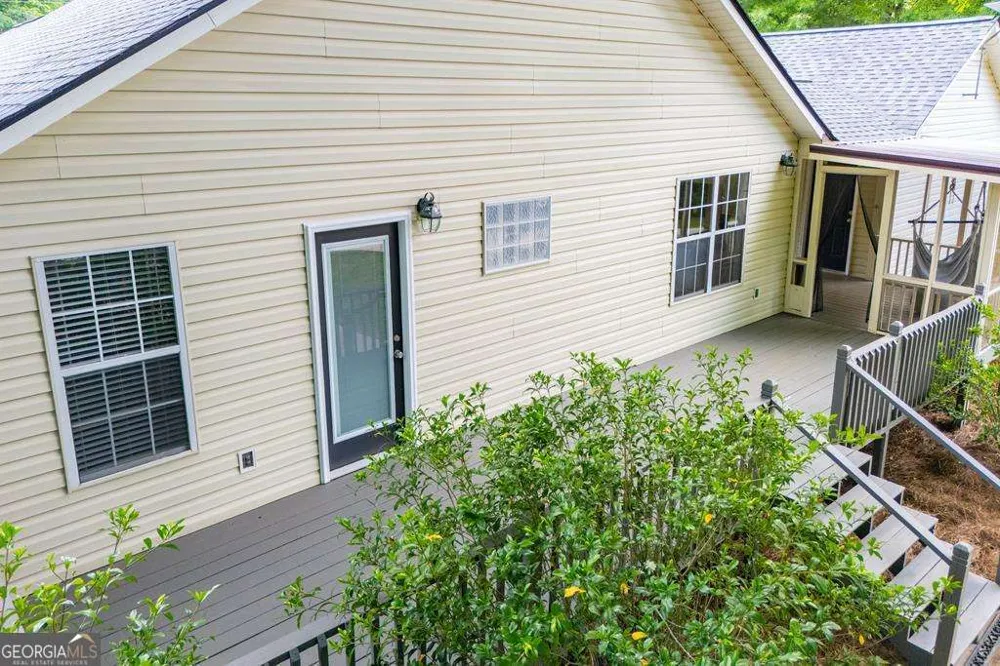 2 Pine Hill DR Ranburne, AL 36273