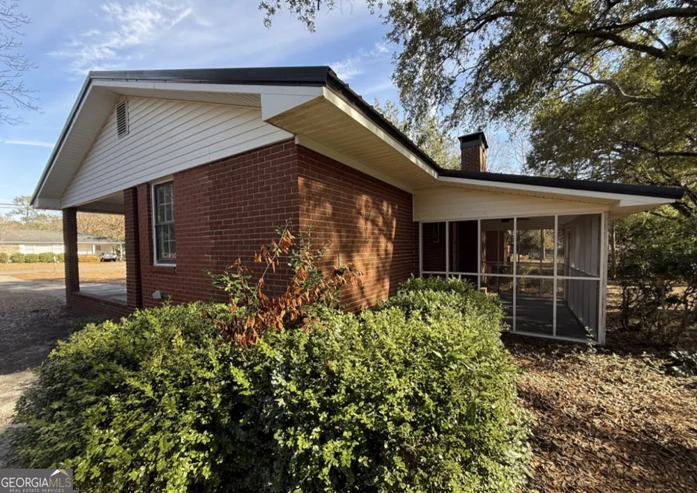 1612 Knox ST Dublin, GA 31021