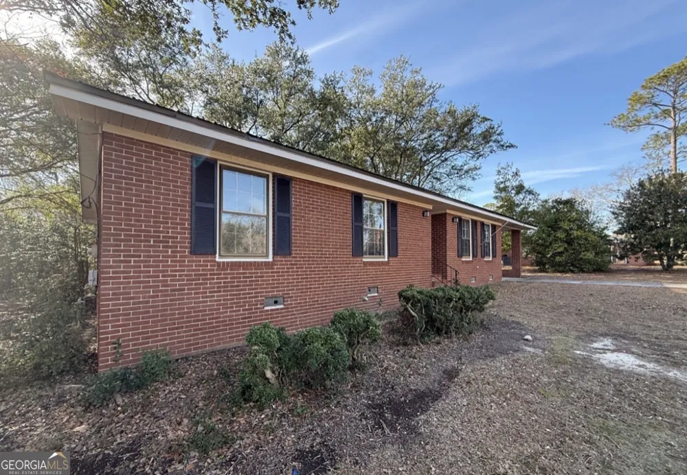 1612 Knox ST Dublin, GA 31021