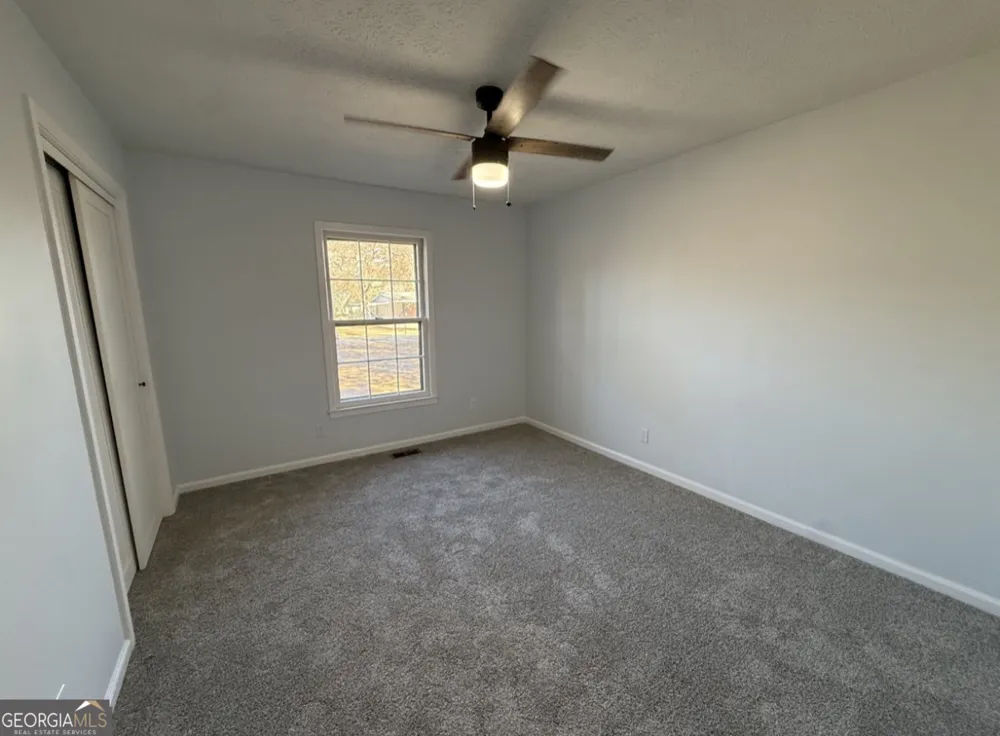 1612 Knox ST Dublin, GA 31021