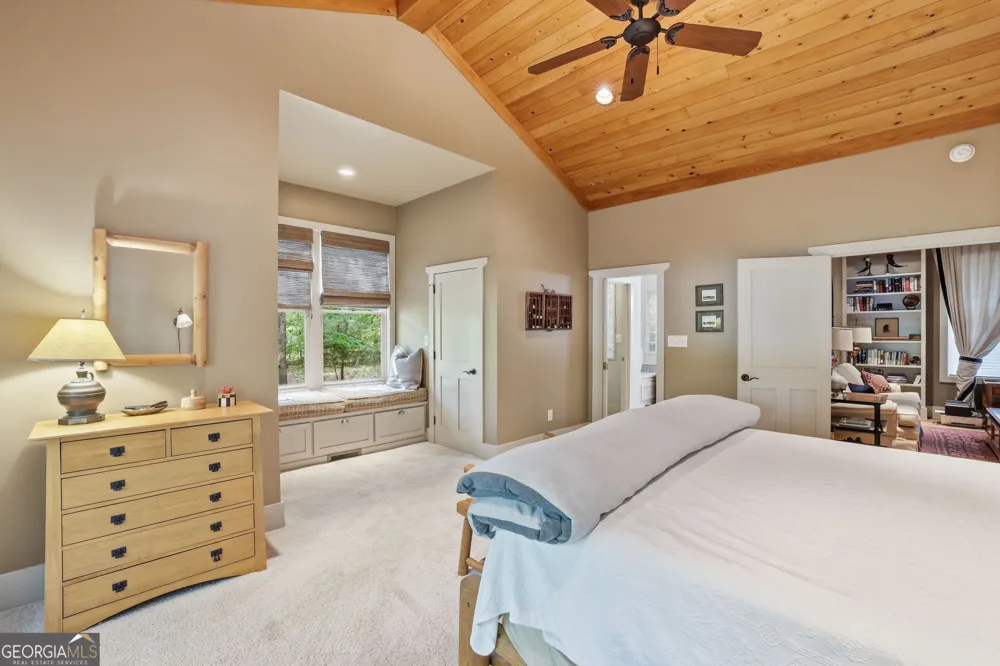 479 Lake Loop RD Menlo, GA 30731