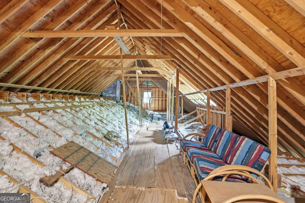 479 Lake Loop RD Menlo, GA 30731