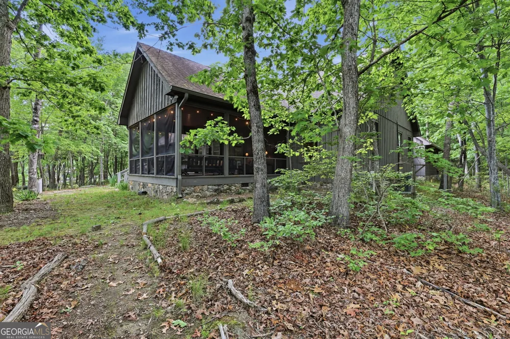 479 Lake Loop RD Menlo, GA 30731