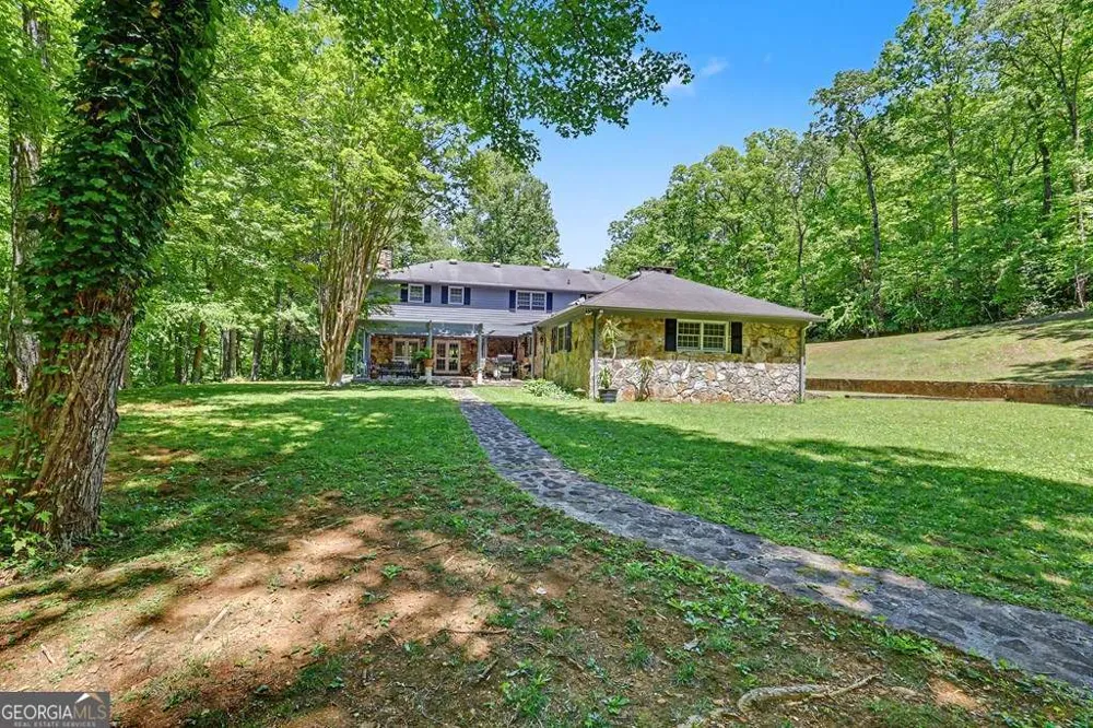 1127 Burch Branch RD Hiawassee, GA 30546