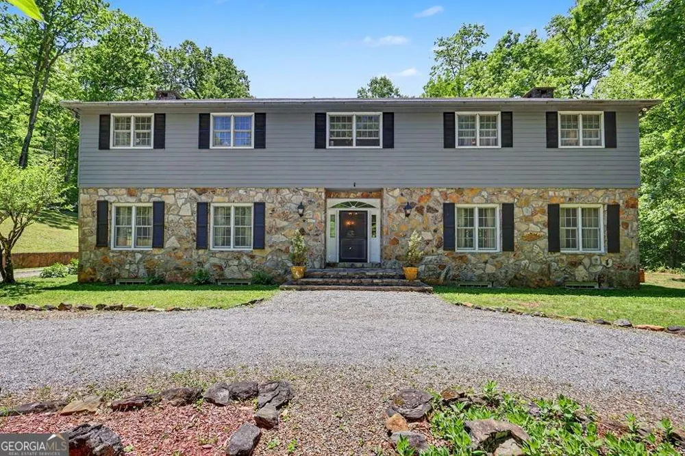 1127 Burch Branch RD Hiawassee, GA 30546