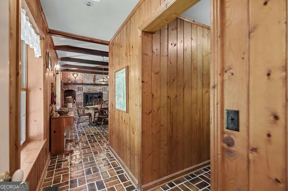 1127 Burch Branch RD Hiawassee, GA 30546