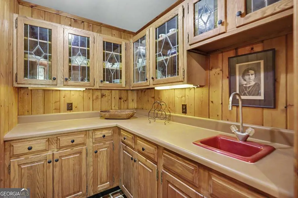 1127 Burch Branch RD Hiawassee, GA 30546