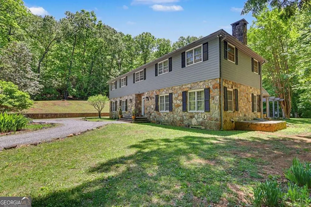 1127 Burch Branch RD Hiawassee, GA 30546
