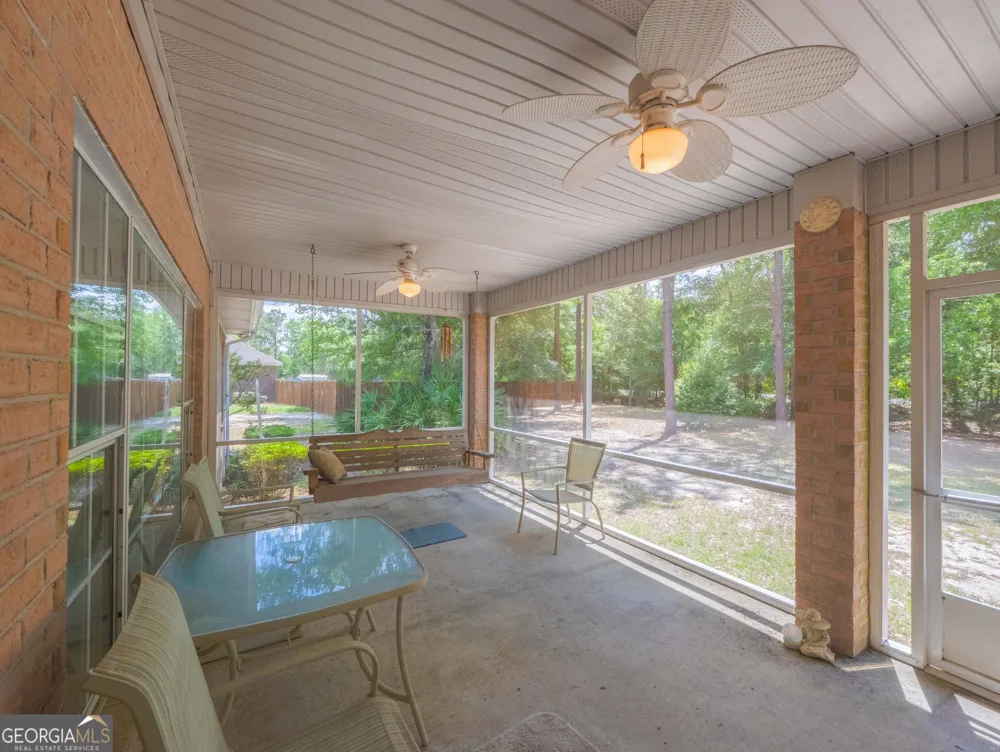 545 Cody DR Jesup, GA 31545