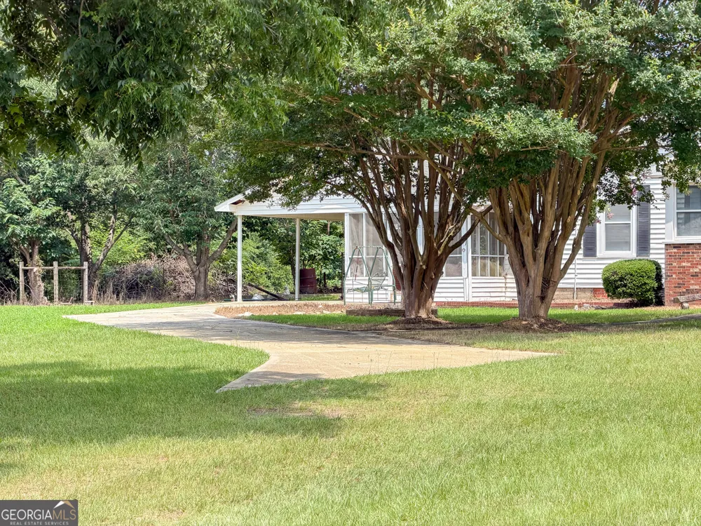 1300 Terry DR Stapleton, GA 30823
