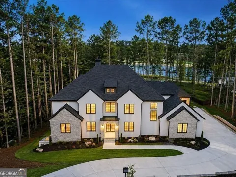 241 Traditions DR