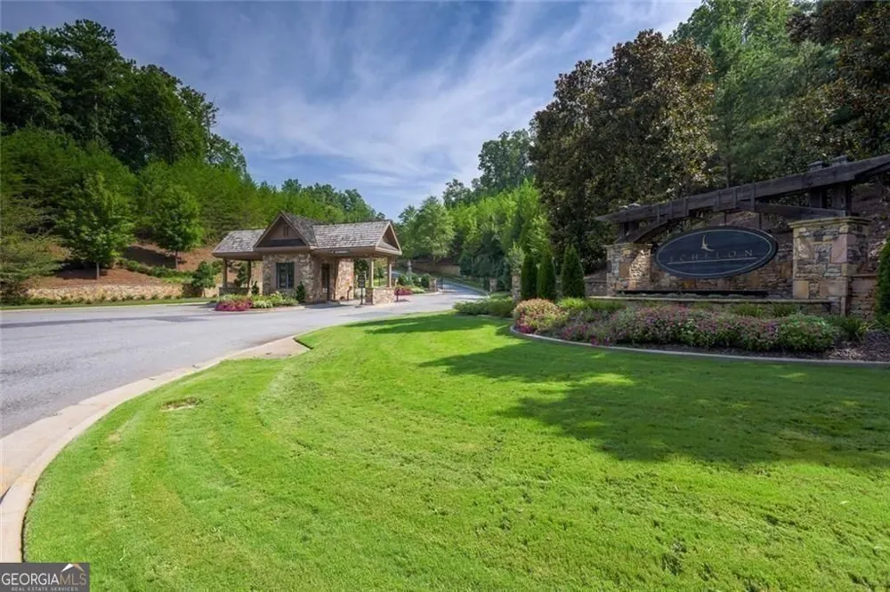 241 Traditions DR Alpharetta, GA 30004