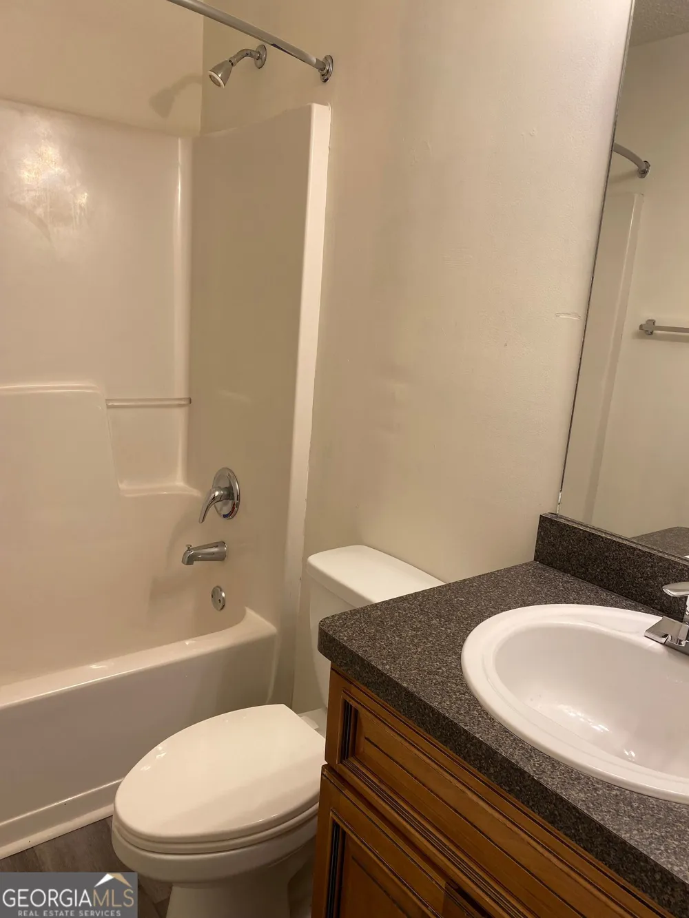 424 W I PKWY Dallas, GA 30132