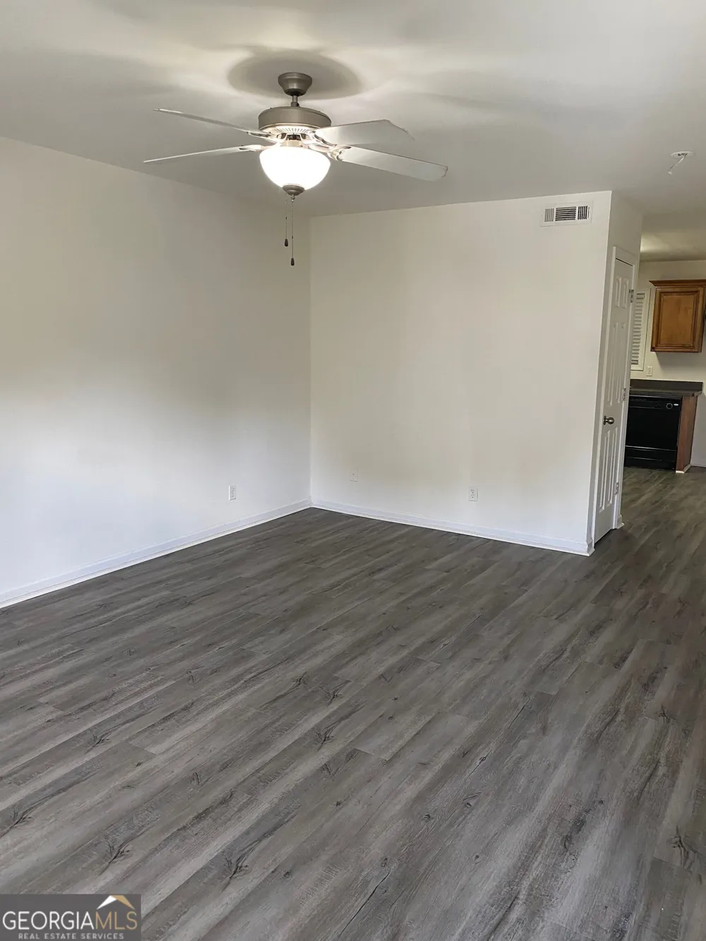 424 W I PKWY Dallas, GA 30132