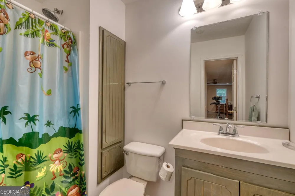 20 Eagle Heights RD Hiawassee, GA 30546