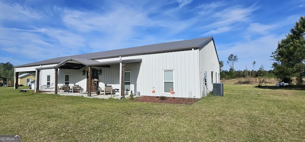 13637 HWY 23 Glennville, GA 30427