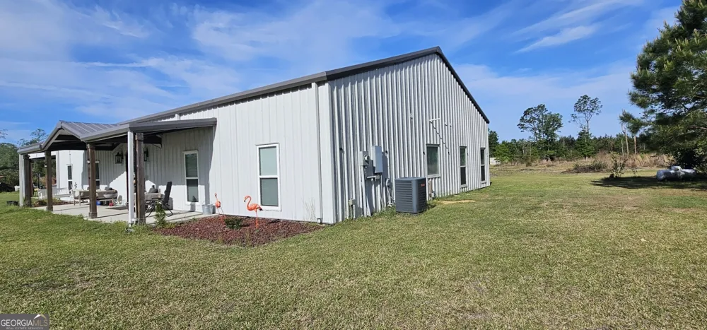 13637 HWY 23 Glennville, GA 30427