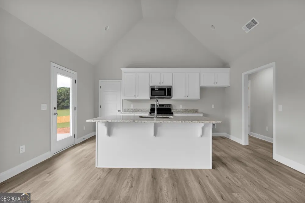110 Sewell RD Lavonia, GA 30553