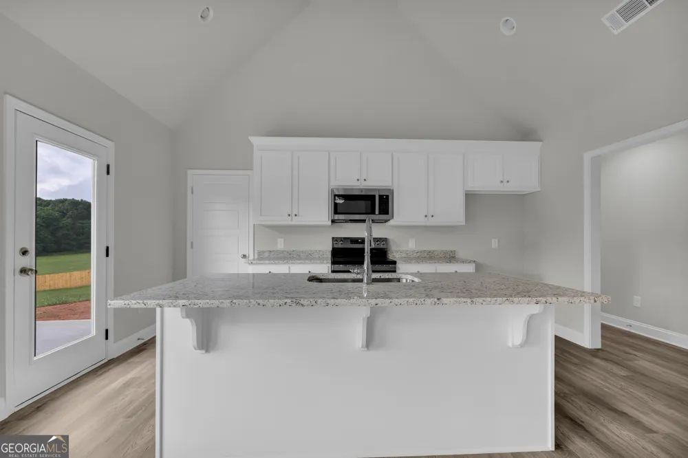 110 Sewell RD Lavonia, GA 30553