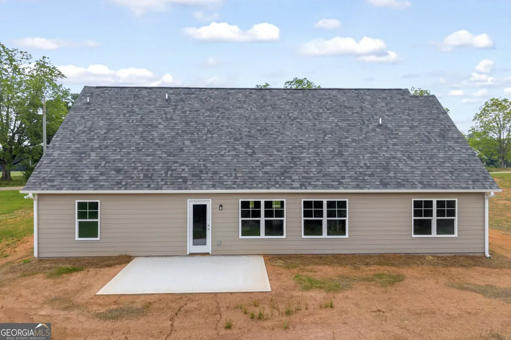 110 Sewell RD Lavonia, GA 30553